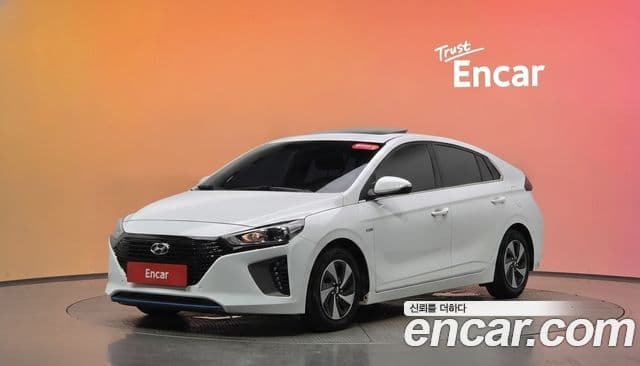 Hyundai Ioniq Hybrid