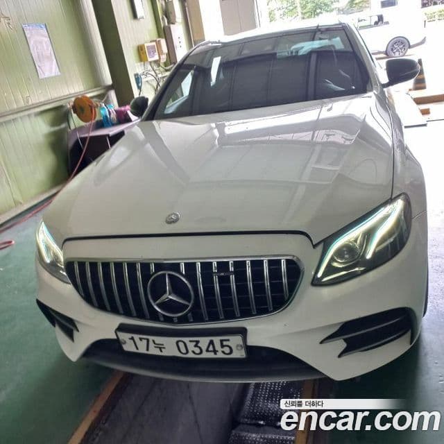 Mercedes-Benz E-Class W213