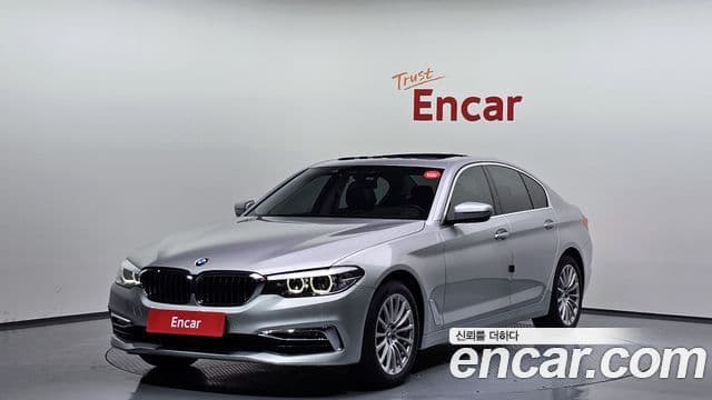 BMW 5 Series (G30)