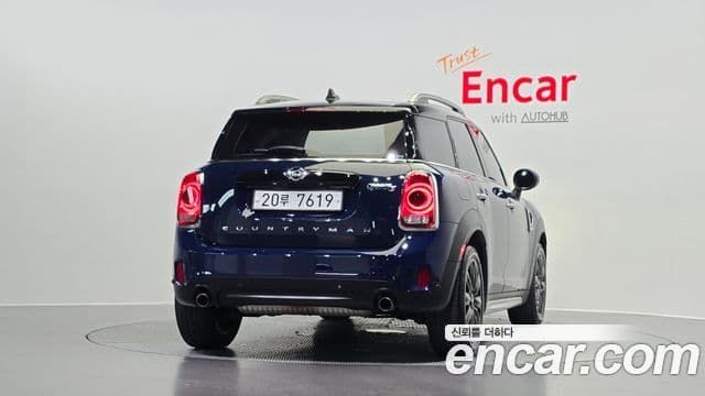 MINI Cooper S Countryman 4