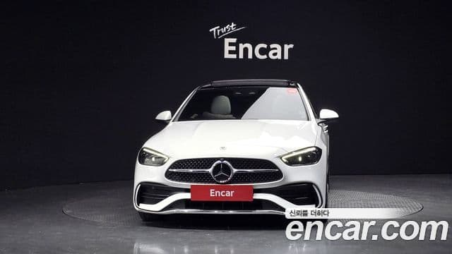 Mercedes-Benz C-Class W206 3