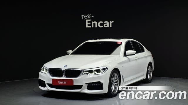BMW 5 Series (G30)