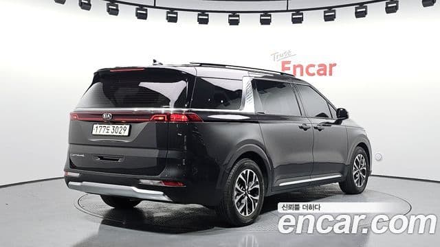 Kia Carnival 4th Gen 2