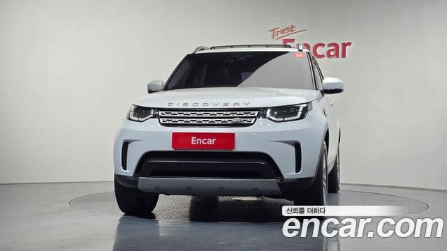 Land Rover Discovery 5 3