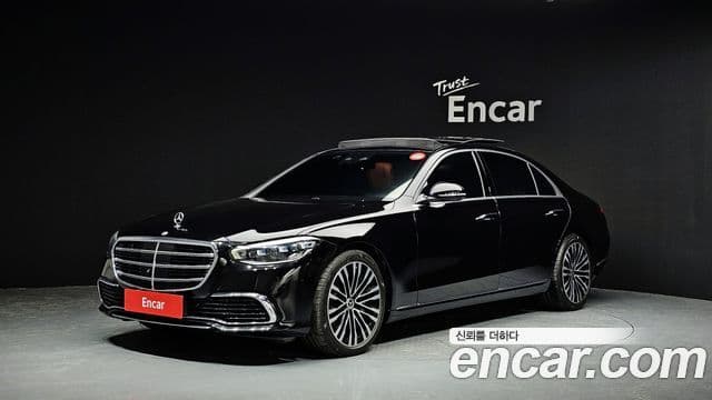 Mercedes-Benz S-Class W223 1
