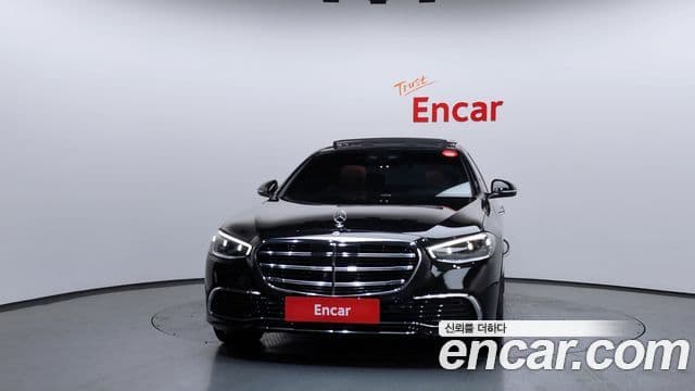 Mercedes-Benz S-Class W223 3
