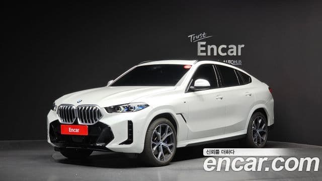 BMW X6 (G06)
