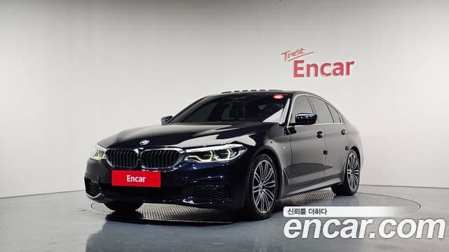 BMW 5 Series (G30)