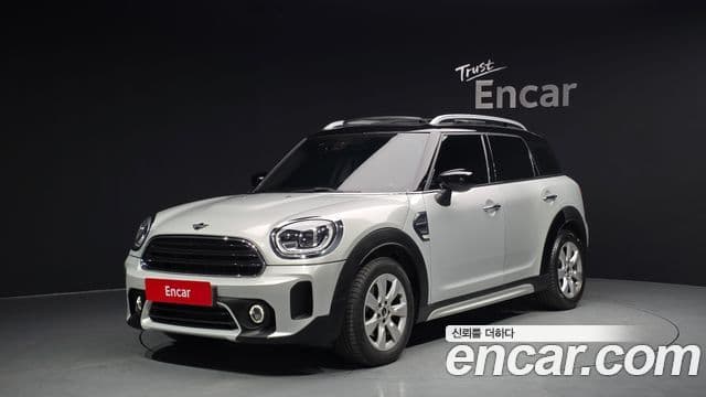 MINI Cooper Countryman 1