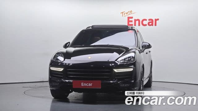 Porsche New Cayenne 3