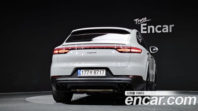 Porsche Cayenne (PO536) 4