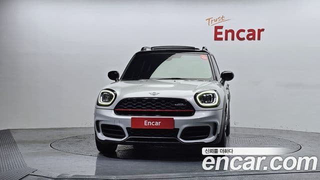 MINI Cooper S Countryman 3