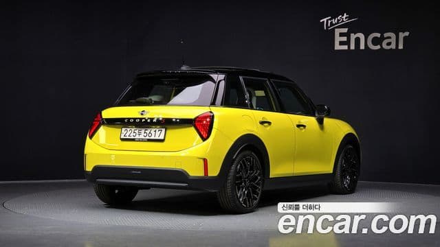 MINI Cooper S 4th Gen 2