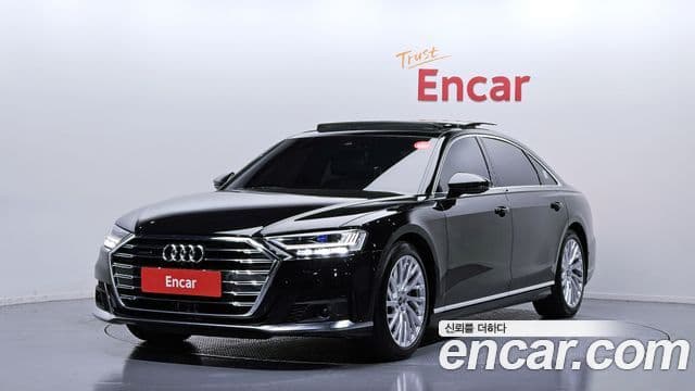 Audi A8 (D5)