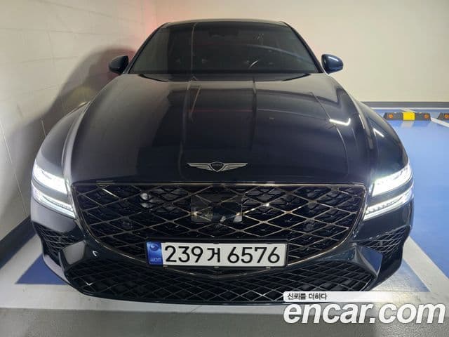 Genesis G80 (RG3)