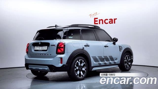 MINI Cooper S Countryman 2