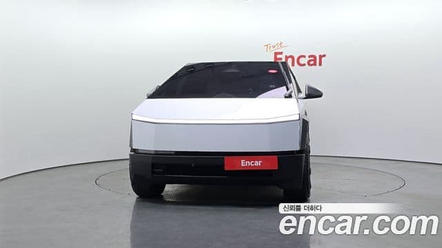 Tesla Cybertruck 3