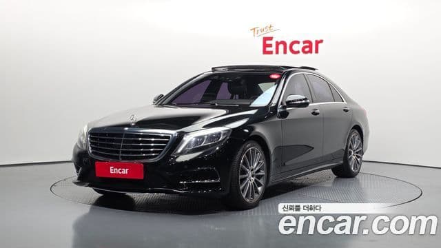 Mercedes-Benz S-Class W222