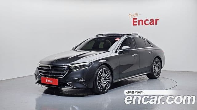 Mercedes-Benz E-Class W214
