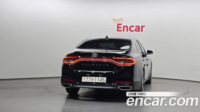 Hyundai Grandeur IG 4