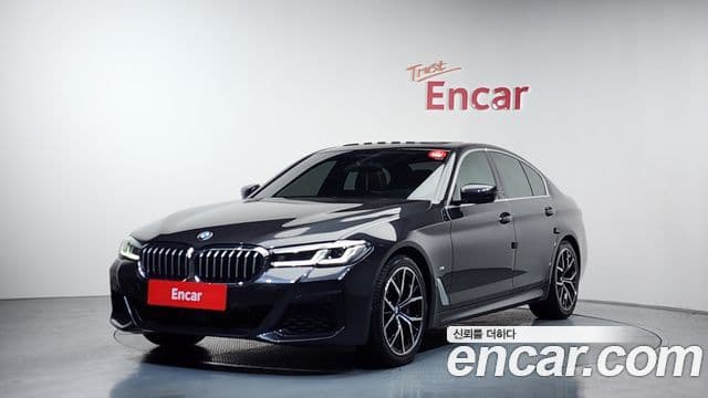 BMW 5 Series (G30)
