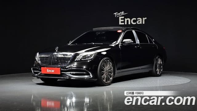 Mercedes-Benz S-Class W222