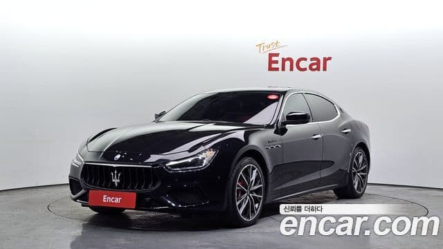 Maserati Ghibli 1