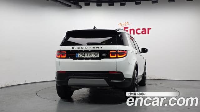 Land Rover Discovery Sports 2nd Gen 4