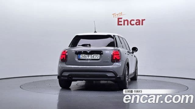 MINI Cooper 4