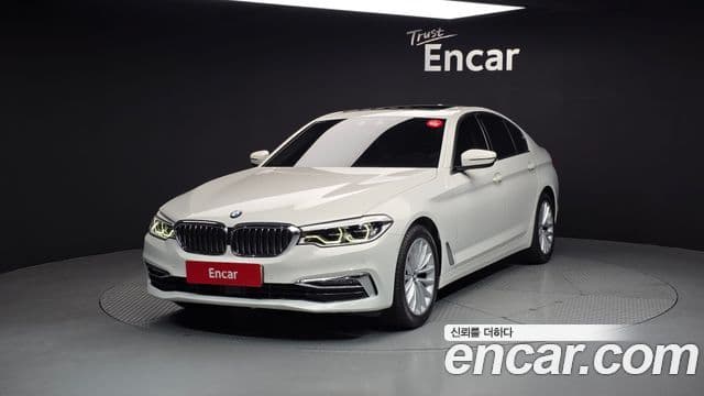 BMW 5 Series (G30)