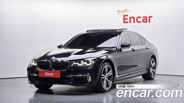 BMW 7 Series (G11)