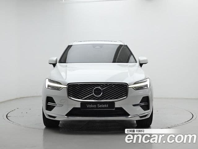 Volvo XC60 2nd Gen 3