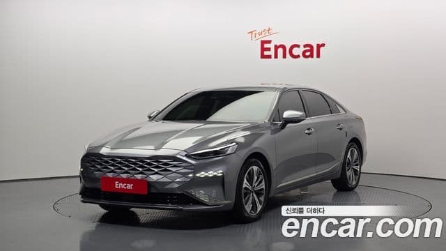 Kia K8 Hybrid