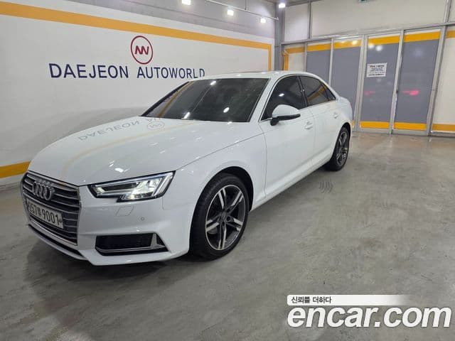 Audi A4 (B9)