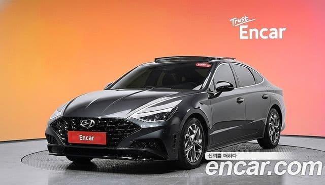 Hyundai Sonata (DN8)