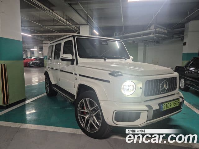 Mercedes-Benz G-Class W465