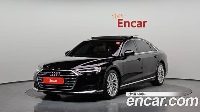 Audi A8 (D5)