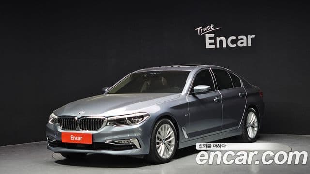 BMW 5 Series (G30)