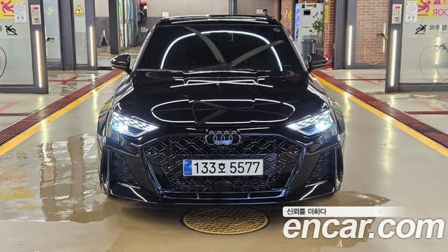 Audi RS3 (8Y)