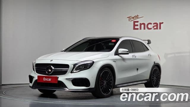 Mercedes-Benz GLA-Class X156