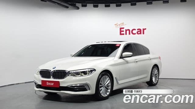 BMW 5 Series (G30)