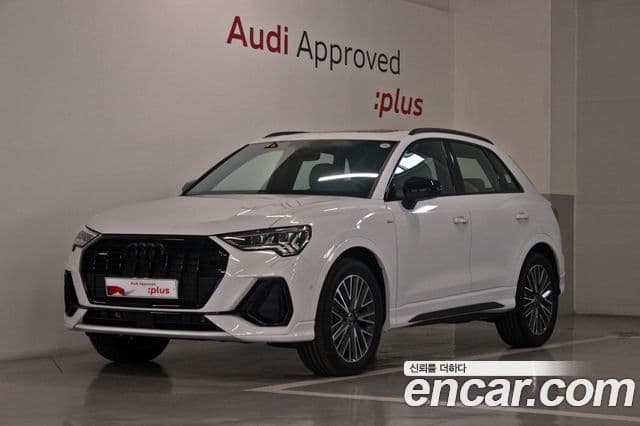 Audi Q3 (F3)