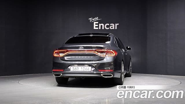 Hyundai Grandeur IG 4