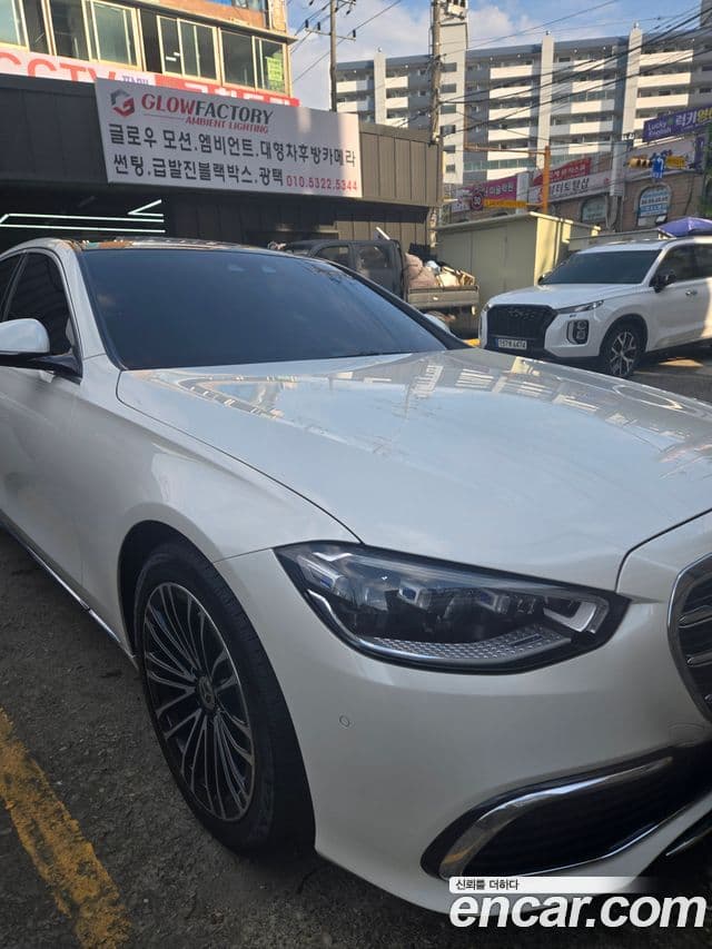 Mercedes-Benz S-Class W223 3