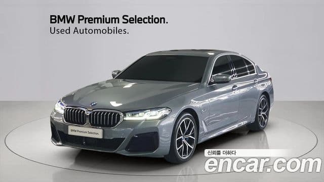 BMW 5 Series (G30)