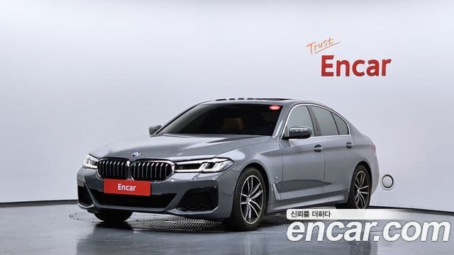 BMW 5 Series (G30)