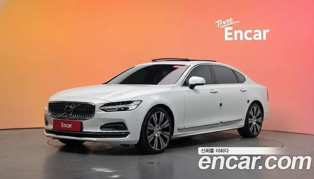 Volvo S90 1