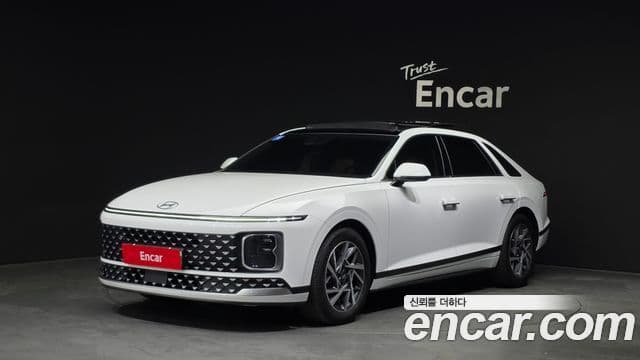 Hyundai Grandeur Hybrid (GN7)