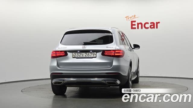 Mercedes-Benz GLC-Class X253 4