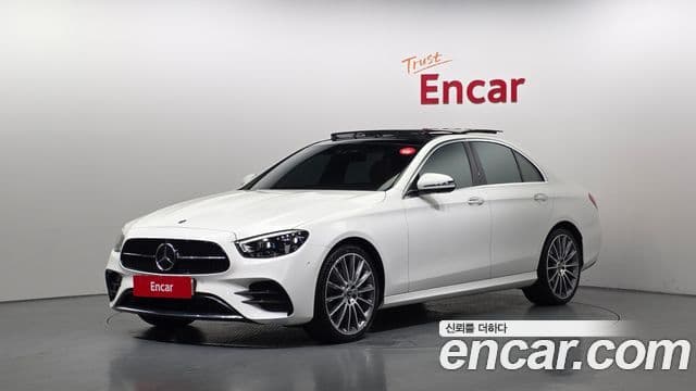 Mercedes-Benz E-Class W213 1